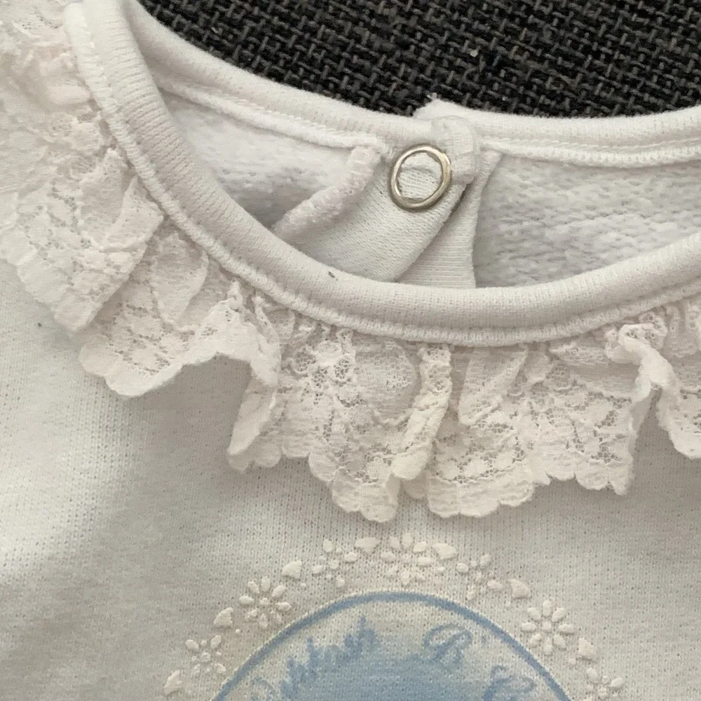 Vintage Oshkosh  Sweatshirt Cat Lady Lace‎  Girls Size 2t